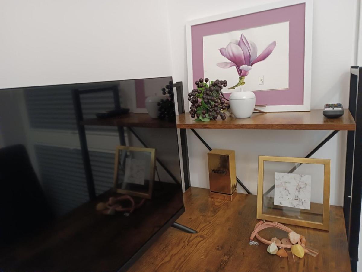Apartamenty Wiktoryn 6A 바르샤바 외부 사진